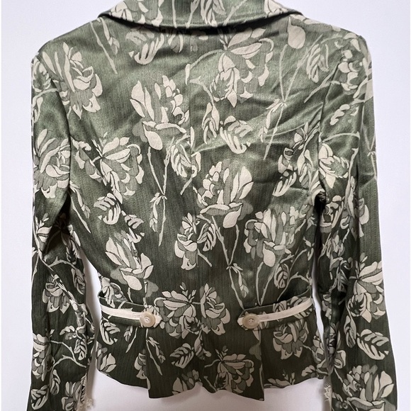 BISOU BISOU SIZE 6 GREEN AND CREAM FLORAL JACKET - Picture 8 of 9